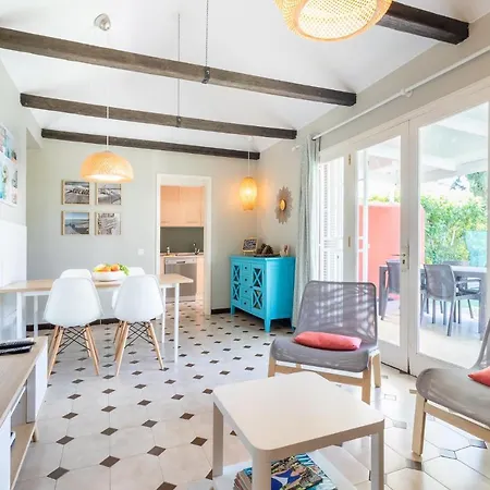 Ferienhaus Albaricoques 45 *